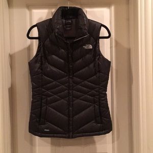 North face vest